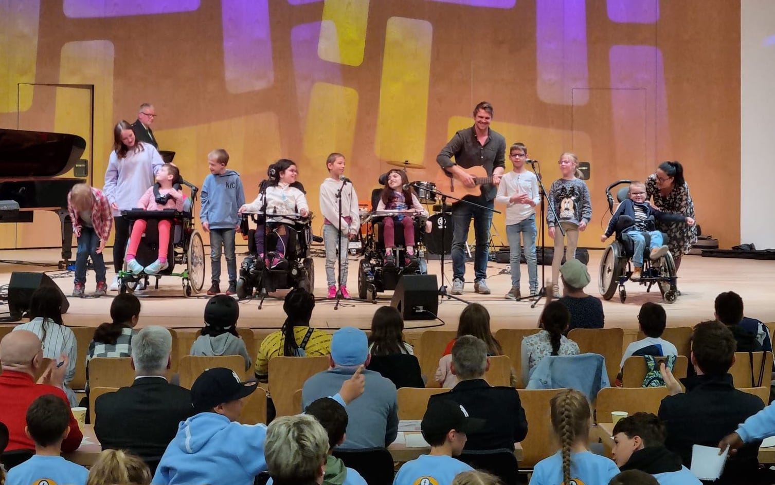 "Helm ist cool" Die Kängurus räumen den zweiten Platz ab Schule